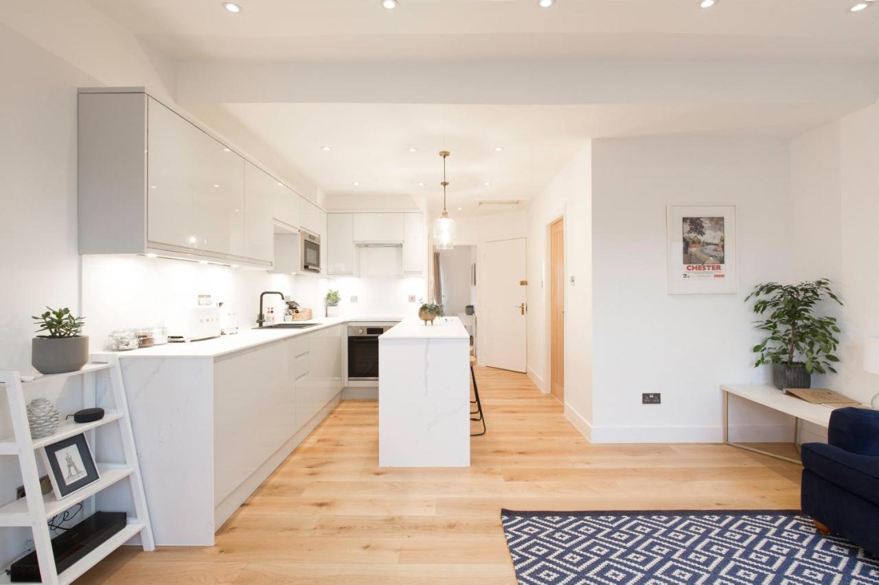 The Penthouses, 9 Albion Mews Chester Exterior photo